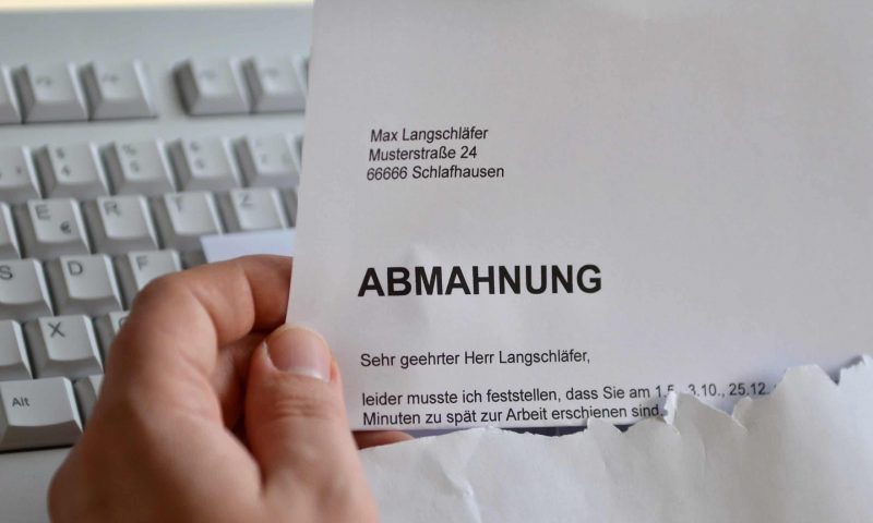 Die Kanzlei Limmer.Reutemann - Rechtsanwälte ist Ihr kompetenter Ansprechpartner im Arbeitsrecht bei Fragen zum Thema Abmahnung in Augsburg.